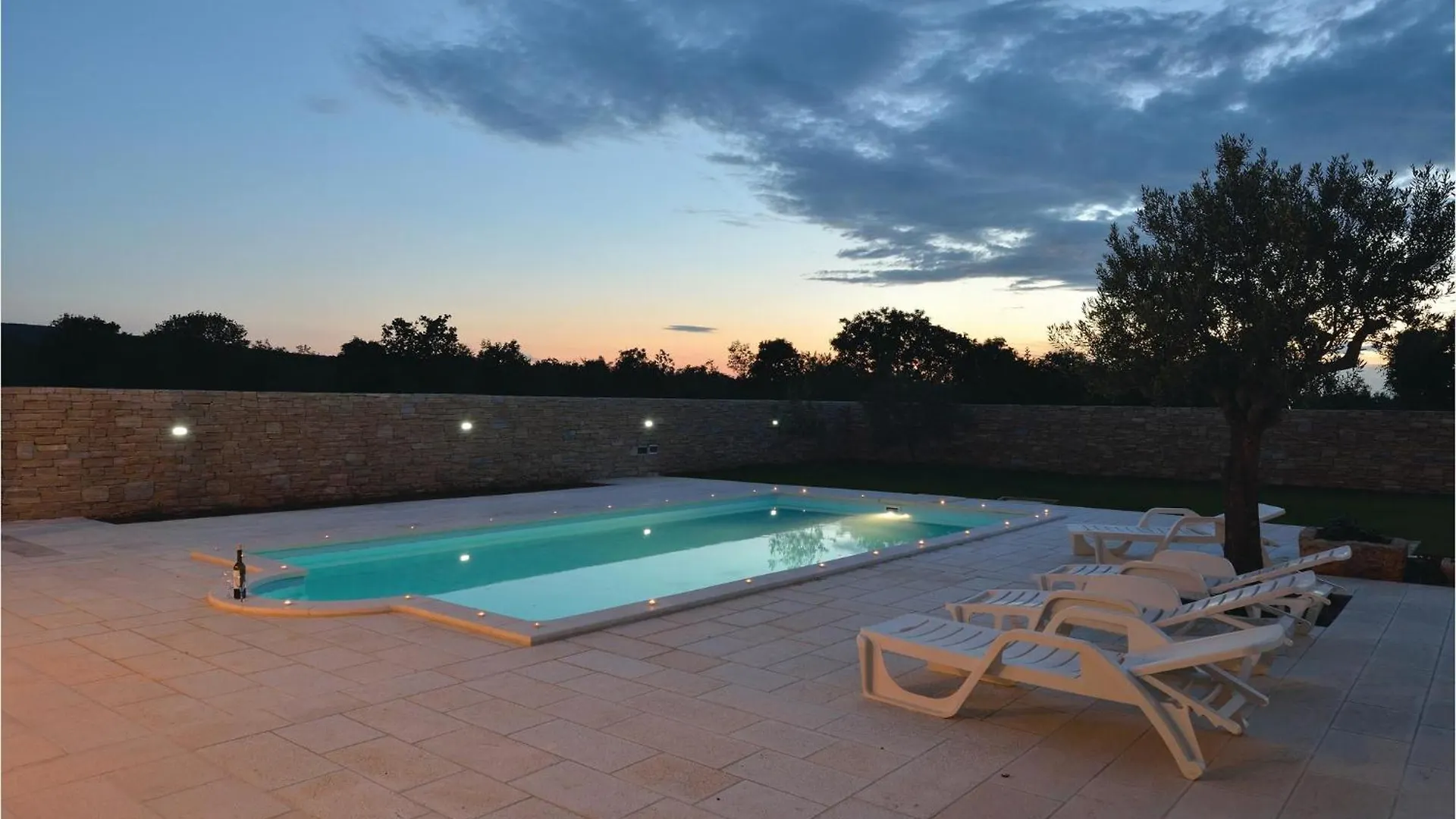 Beautiful Home In Pridraga With Kitchen 0*,  Chorvatsko