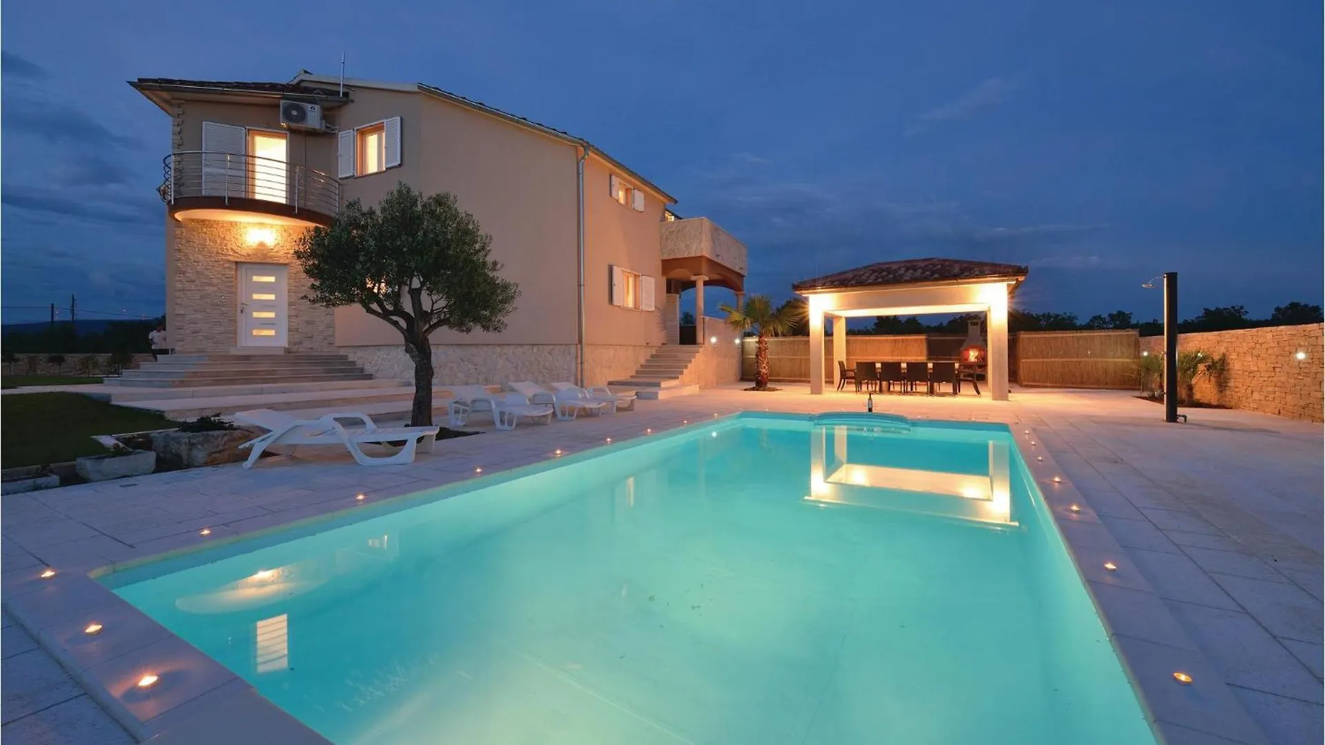Holiday home Beautiful Home In Pridraga With Kitchen Croatia