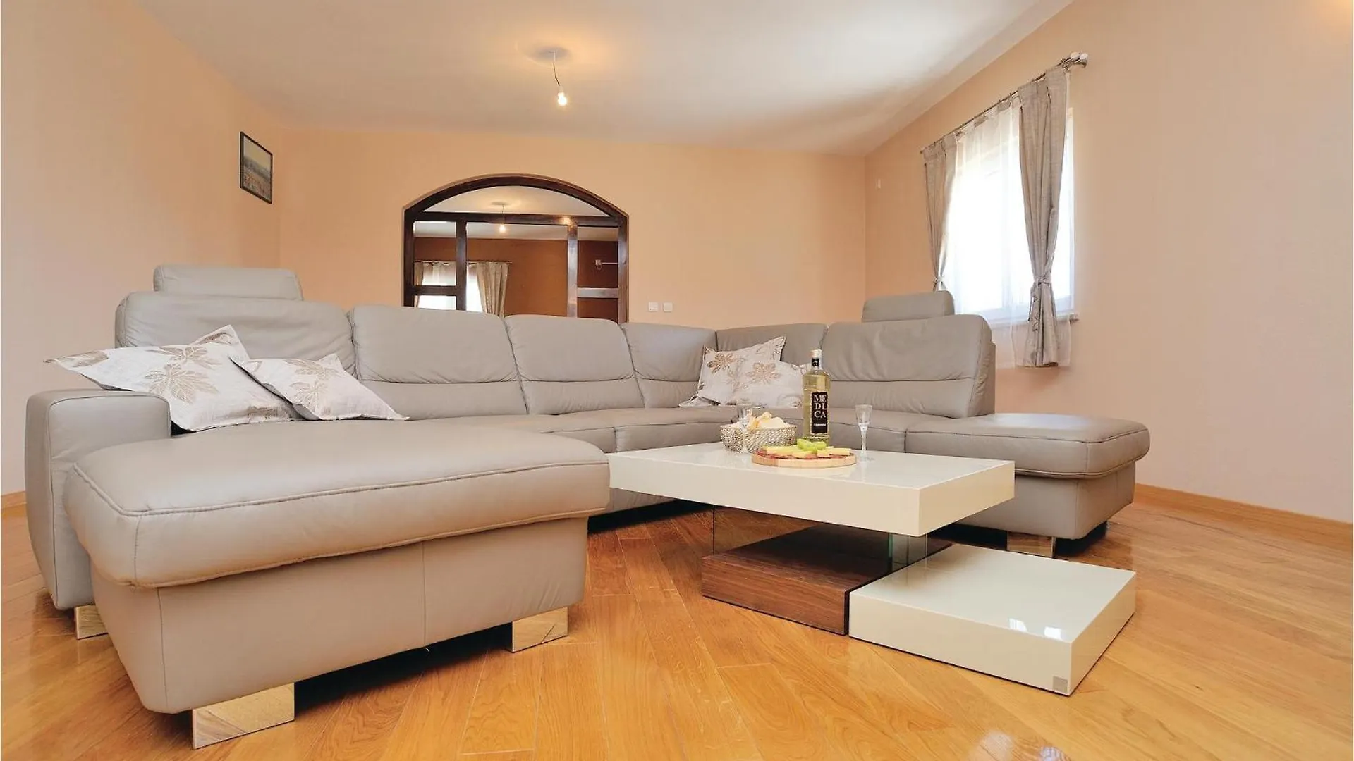 Beautiful Home In Pridraga With Kitchen 0*,